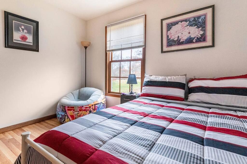 Cheerful Pocono Home Away From Home Albrightsville Eksteriør billede