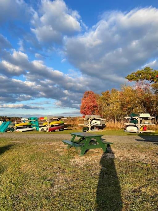 Cheerful Pocono Home Away From Home Albrightsville Eksteriør billede
